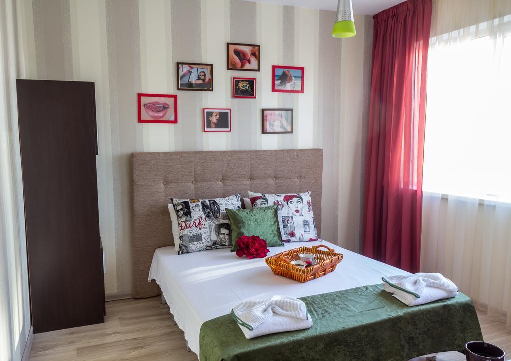 Tevi Apartments Varna Quarto foto